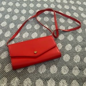 RED WALLET CROSSBODY